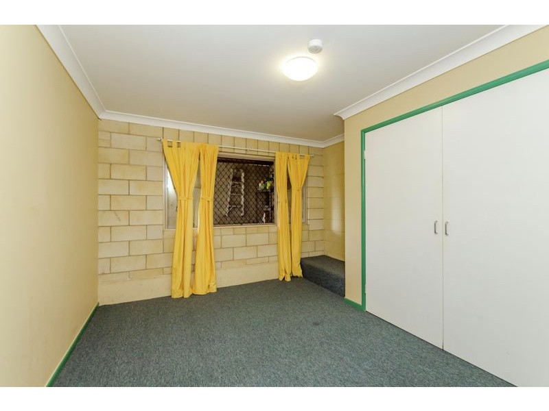 8 McCrudden Street, West Gladstone QLD 4680