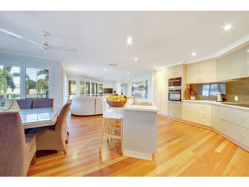 3 Michael Court, Boyne Island QLD 4680