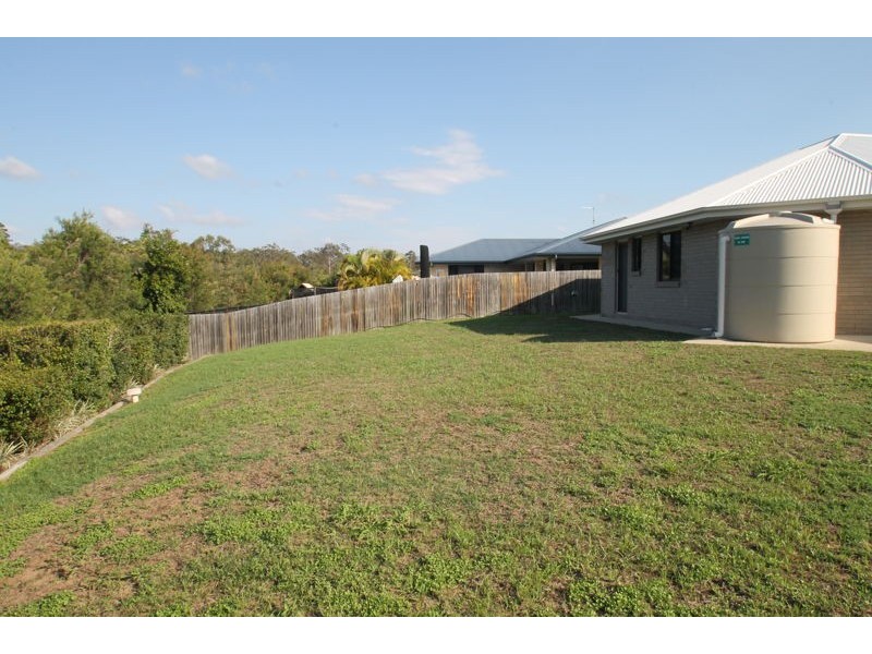 5 Woodland Court, Kirkwood QLD 4680