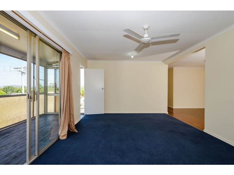21 Cook Street, West Gladstone QLD 4680