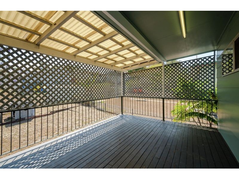 21 Cook Street, West Gladstone QLD 4680