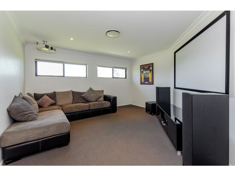 421 Jim Whyte Way, Beecher QLD 4680