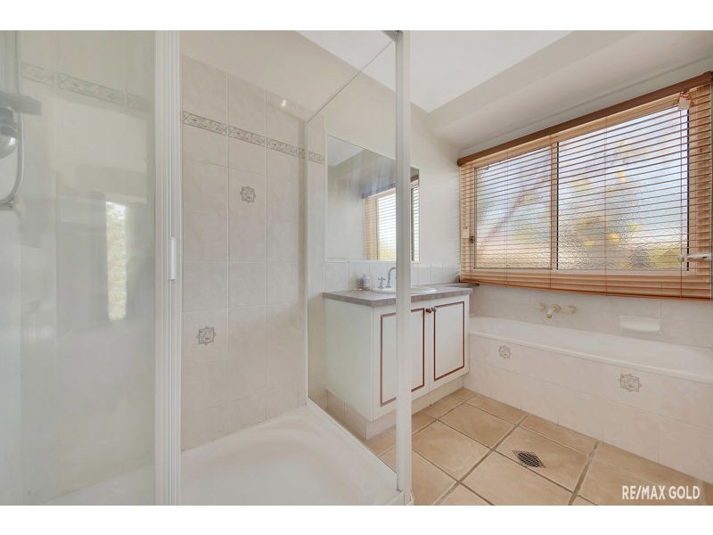 4 Cania Way, Clinton QLD 4680