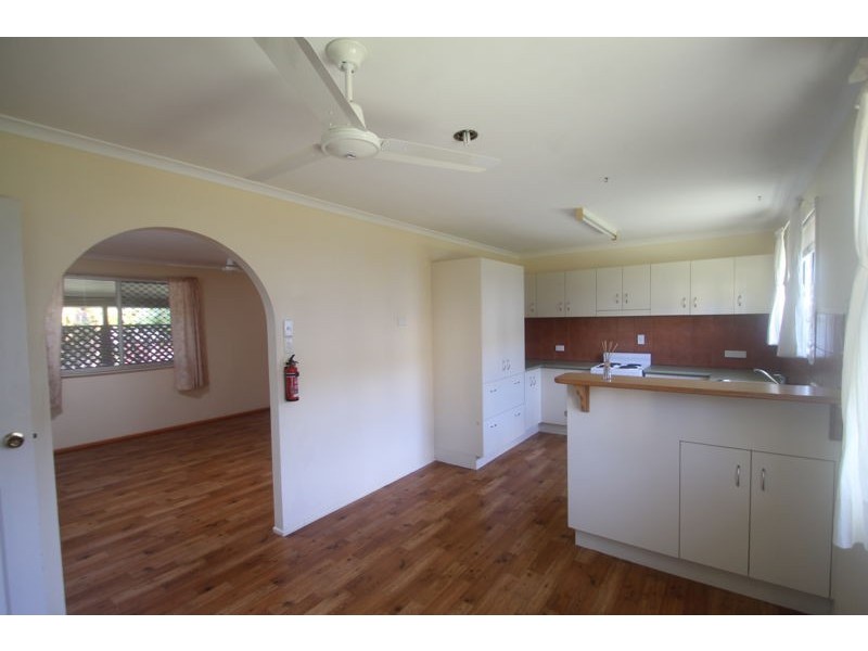 28 Mercury Street, Telina QLD 4680