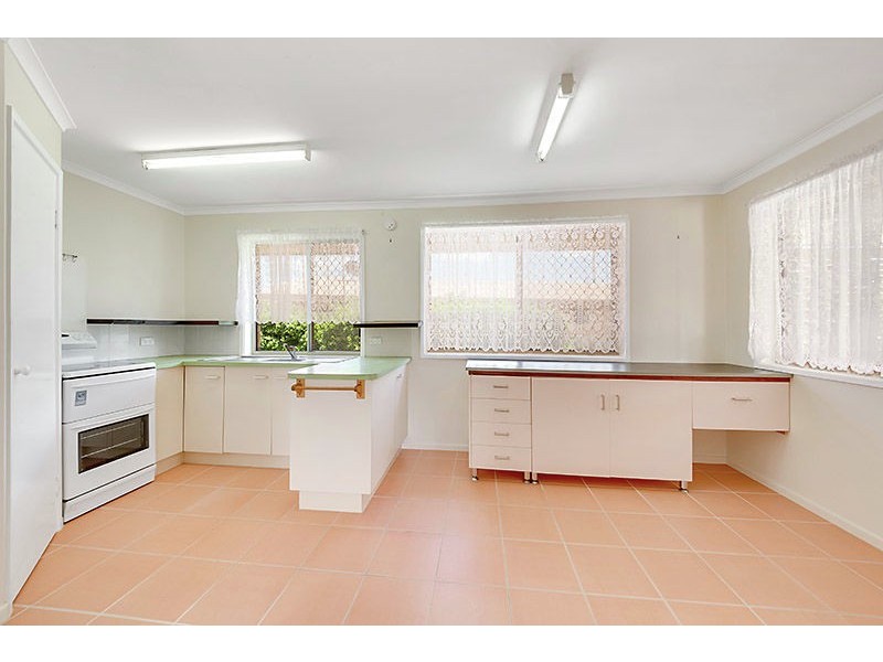 36 Beak Street, New Auckland QLD 4680