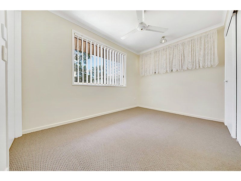 36 Beak Street, New Auckland QLD 4680