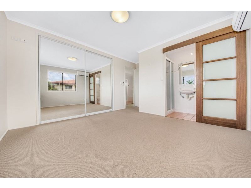 5 Ormiston Street, Clinton QLD 4680