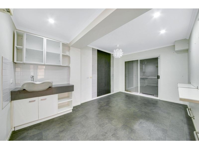 5 Ormiston Street, Clinton QLD 4680