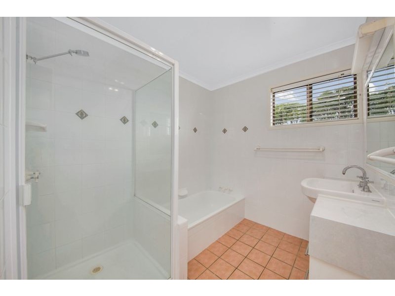 5 Ormiston Street, Clinton QLD 4680