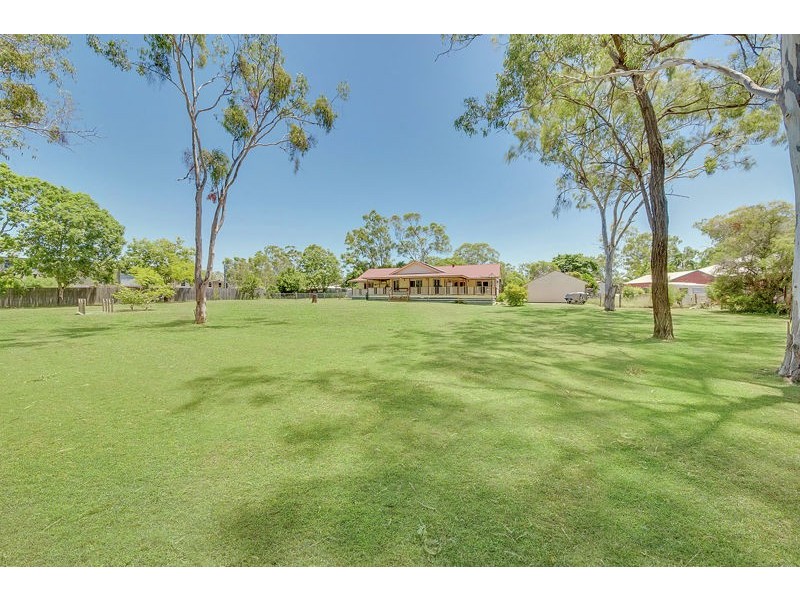 23 Olsen Avenue, New Auckland QLD 4680