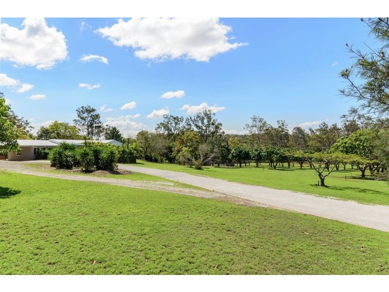 158 Schulze Road, Beecher QLD 4680