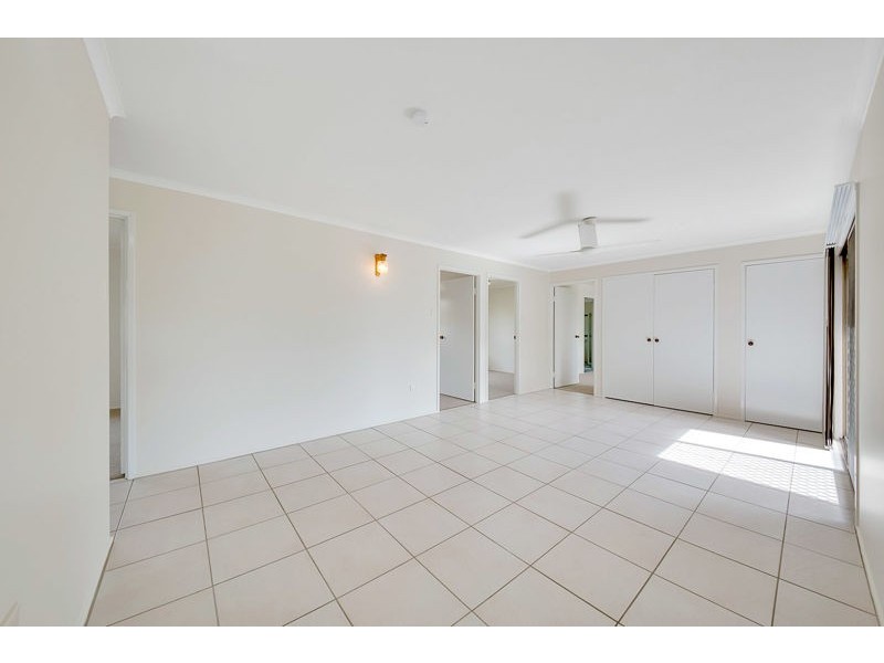 1 Ingemar Court, Clinton QLD 4680
