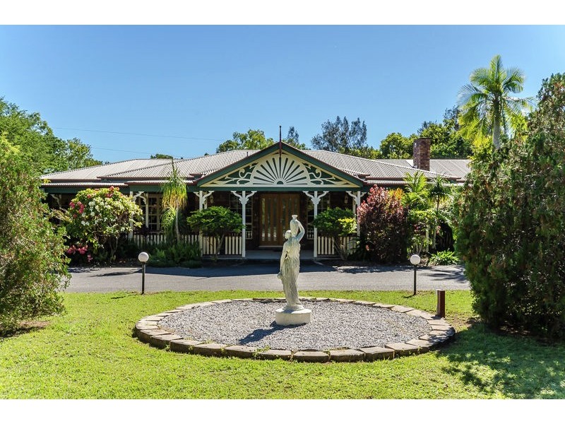 365 Boyne Island Road, Boyne Island QLD 4680