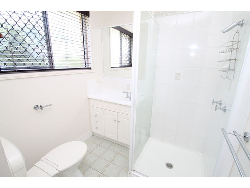 56 Emmadale Drive, New Auckland QLD 4680