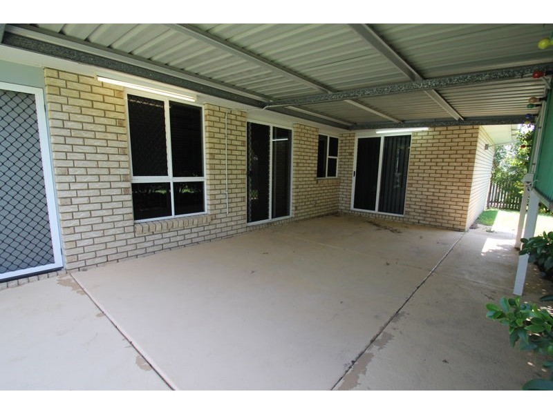 56 Emmadale Drive, New Auckland QLD 4680