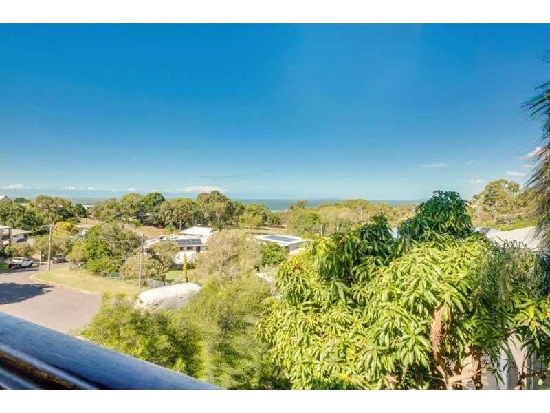 3 Island View Court, Tannum Sands QLD 4680