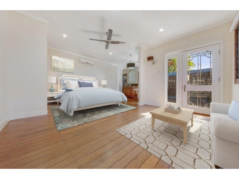 3 Island View Court, Tannum Sands QLD 4680