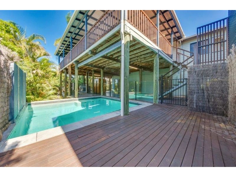 3 Island View Court, Tannum Sands QLD 4680