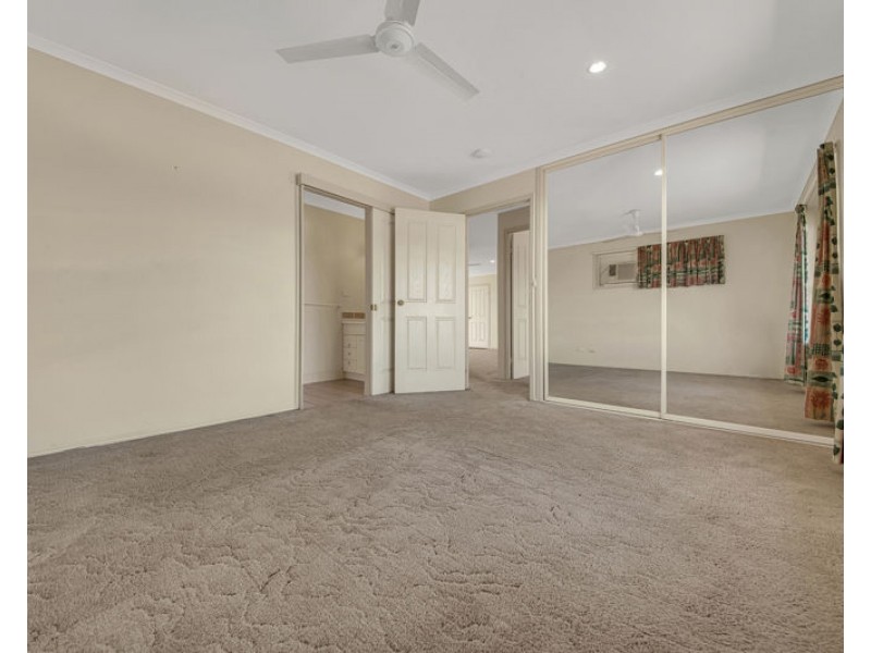 63 Penda Avenue, New Auckland QLD 4680