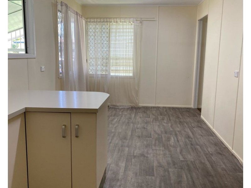 77 Sutton Street, Barney Point QLD 4680