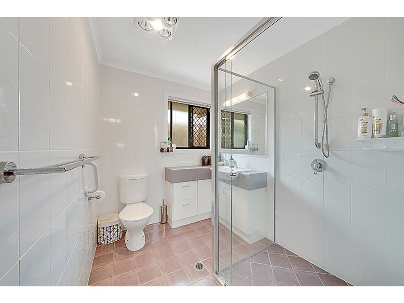 22 Reinaerhoff Crescent, Glen Eden QLD 4680