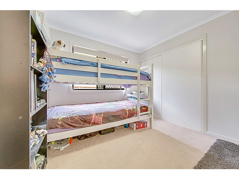 22 Reinaerhoff Crescent, Glen Eden QLD 4680