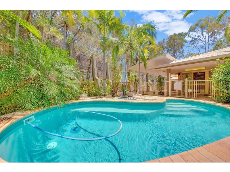 74 Gretel Drive, Clinton QLD 4680