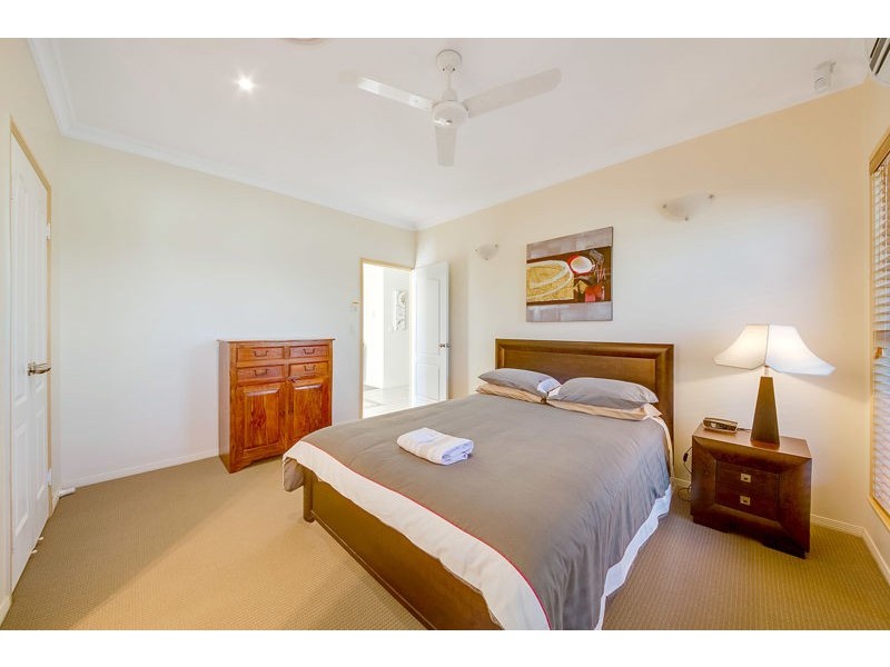 98 Penda Ave, New Auckland QLD 4680