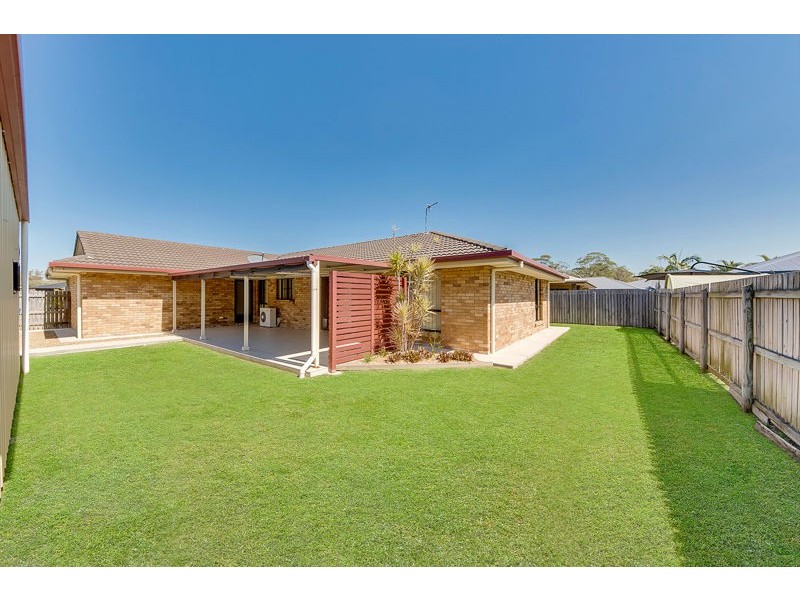 14 Links Court, Kin Kora QLD 4680