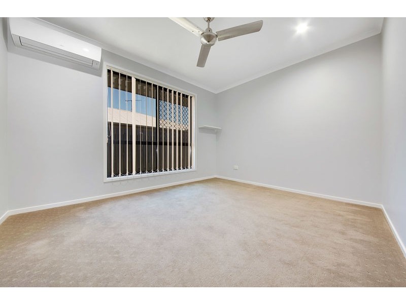 14 Links Court, Kin Kora QLD 4680