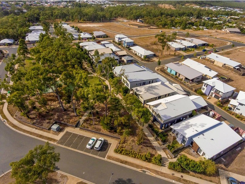 2/34 Wedgetail Road, Clinton QLD 4680
