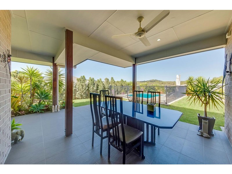 20 Woodland Court, Kirkwood QLD 4680