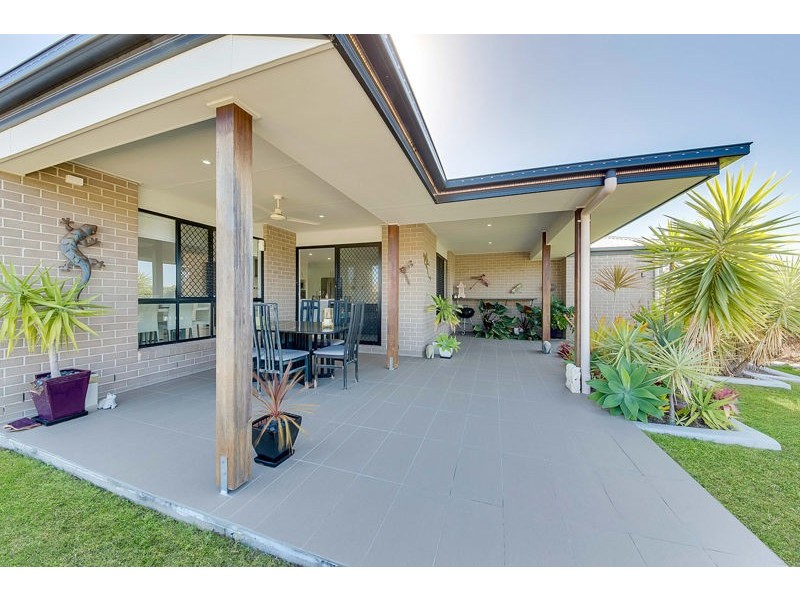 20 Woodland Court, Kirkwood QLD 4680