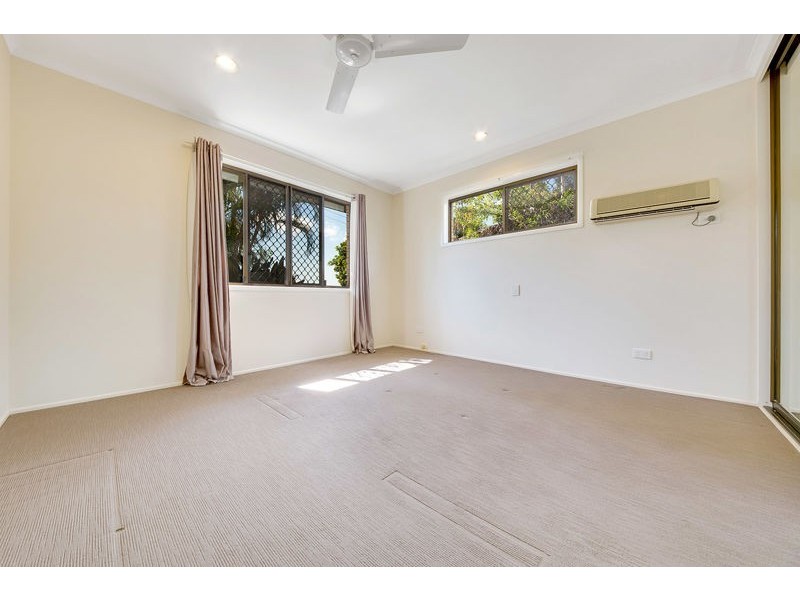 20 Intrepid Street, Clinton QLD 4680