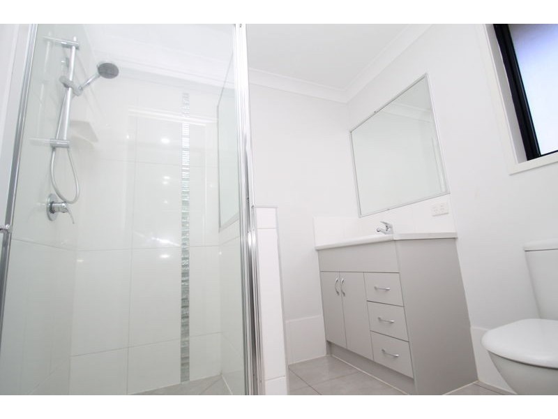 14 Oakdale Place, Kirkwood QLD 4680