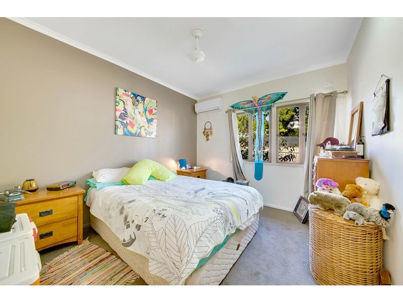 13 George Street, West Gladstone QLD 4680