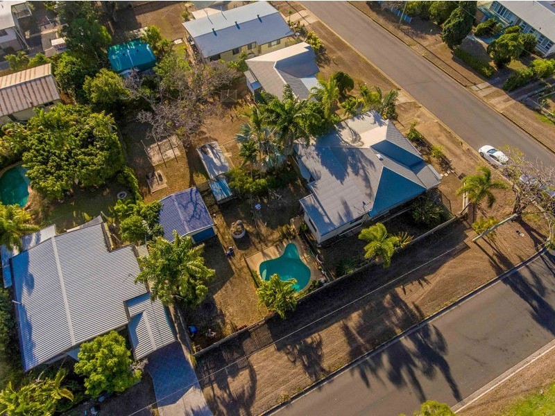 13 George Street, West Gladstone QLD 4680