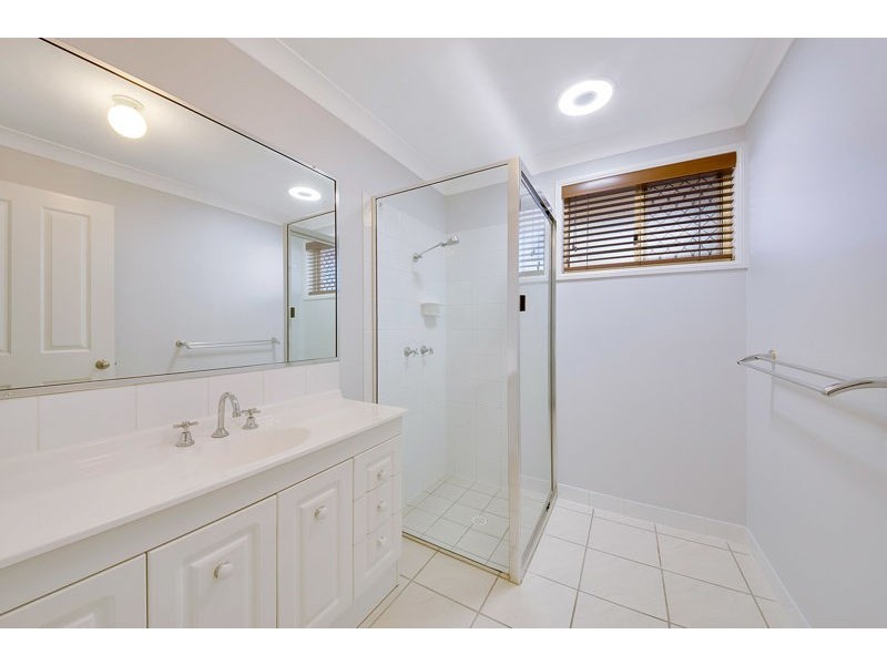 5/23 SHAW STREET, New Auckland QLD 4680