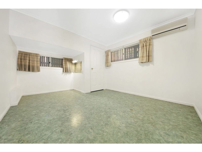 6 Sunnyridge Street, West Gladstone QLD 4680