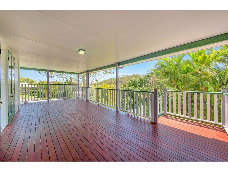 6 Sunnyridge Street, West Gladstone QLD 4680