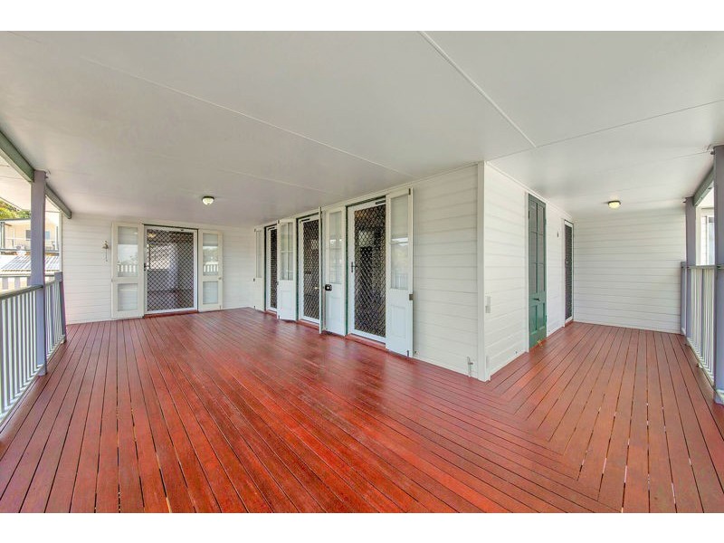 6 Sunnyridge Street, West Gladstone QLD 4680