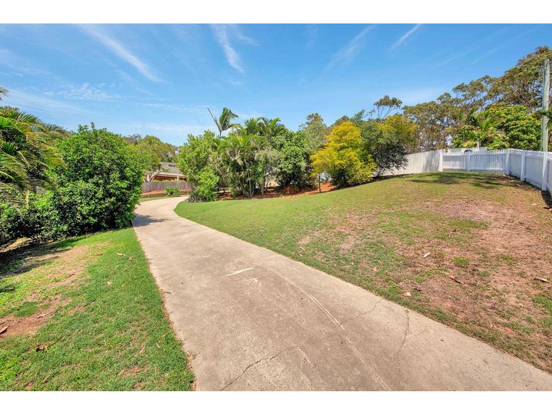 6 Sunnyridge Street, West Gladstone QLD 4680