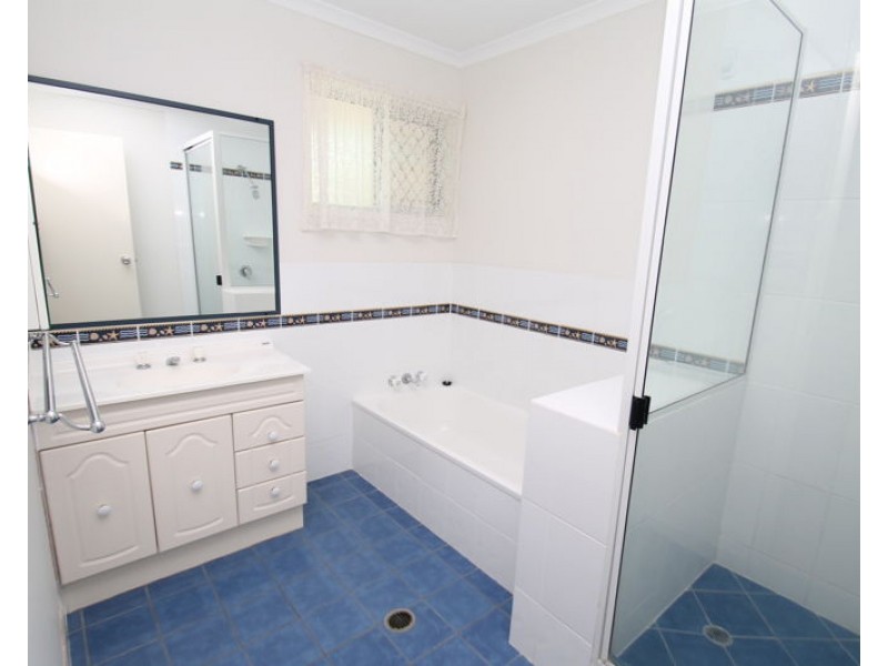 19 Mercury Street, Telina QLD 4680