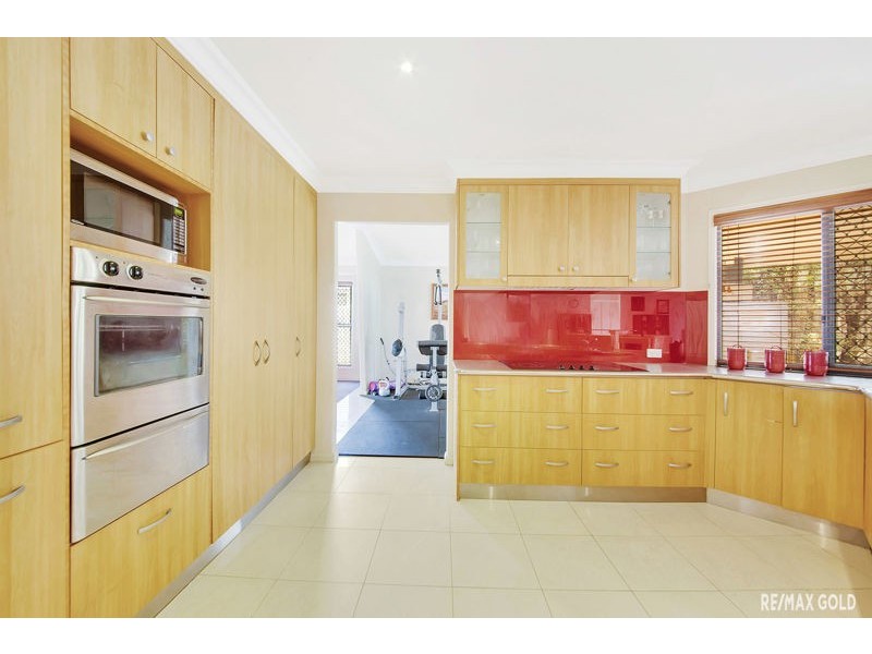 21 Whitbread Road, Clinton QLD 4680