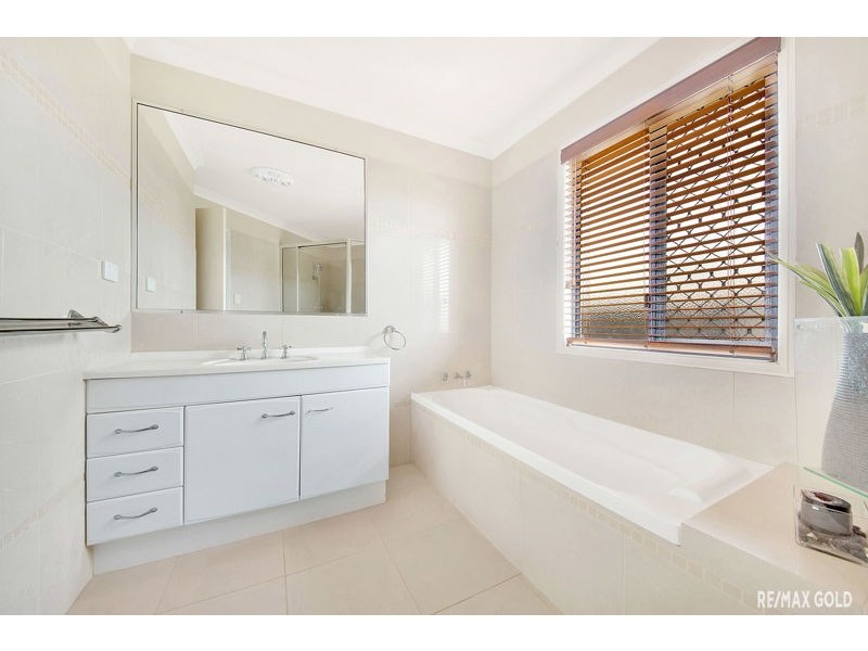 21 Whitbread Road, Clinton QLD 4680