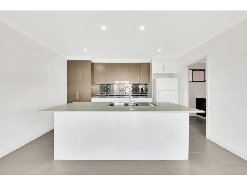 42/42 Glen Eden Drive, Glen Eden QLD 4680