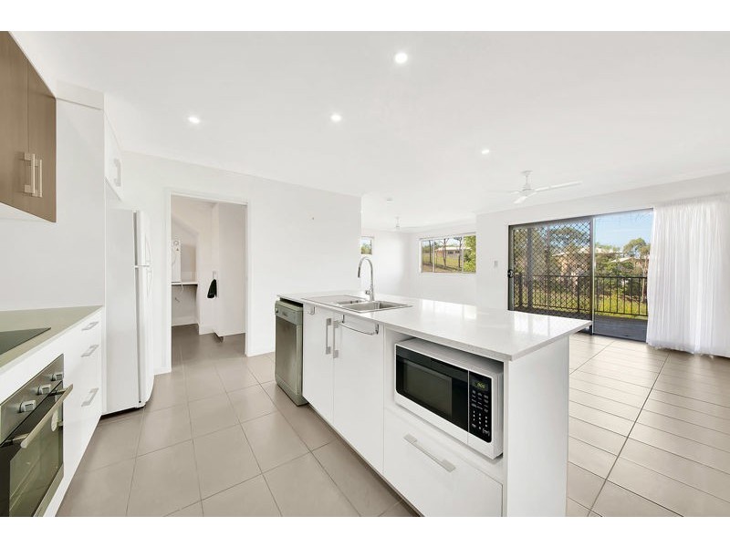 42/42 Glen Eden Drive, Glen Eden QLD 4680