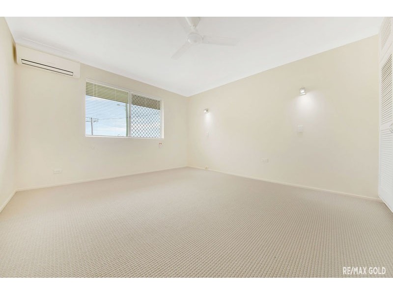 9 Roe Street, West Gladstone QLD 4680