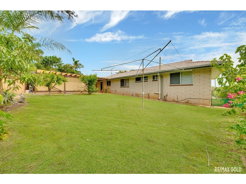 9 Roe Street, West Gladstone QLD 4680