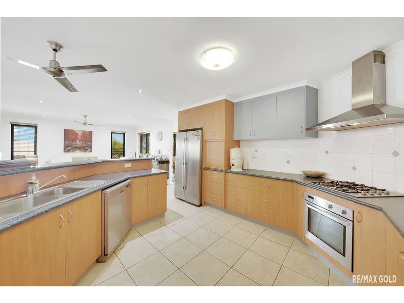 46 Katrina Boulevard, New Auckland QLD 4680